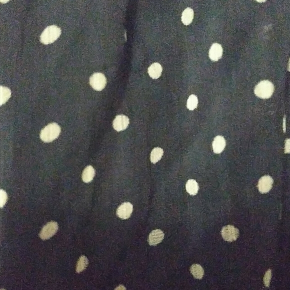 Polka dot ruffle girls dress - Picture 3 of 4